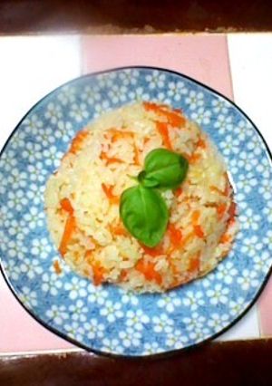 人参ご飯☆シンプル簡単☆色鮮やか栄養満点-レシピのメイン写真