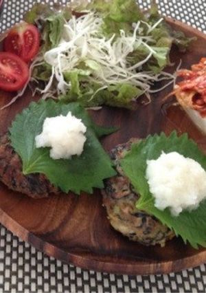 たっぷりひじきのハンバーグ-レシピのメイン写真