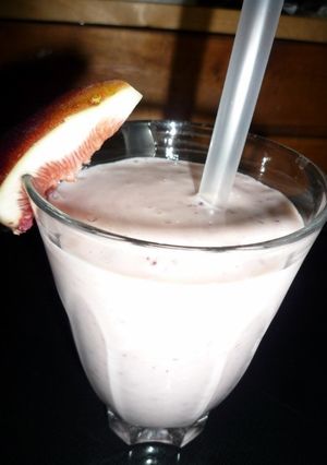 無花果のスムージー　京都カフェ-レシピのメイン写真