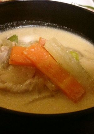 こっそりクリーミー。豆乳ごま味噌豚汁-レシピのメイン写真