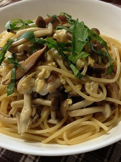 簡単パスタ☆きのこたっぷりの和風カルボ-レシピのメイン写真