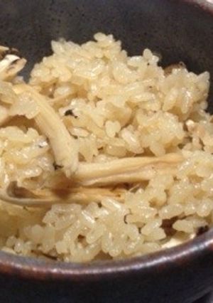 余計なものは入れない基本の松茸ご飯-レシピのメイン写真