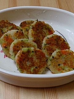 手づかみ離乳食☆野菜とチーズのお焼き☆-レシピのメイン写真