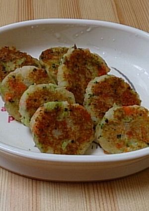 手づかみ離乳食☆野菜とチーズのお焼き☆-レシピのメイン写真