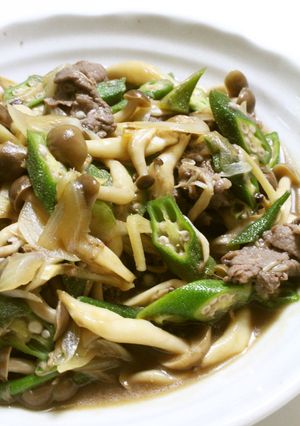 生姜がナイス牛肉オクラしめじの和風炒め煮-レシピのメイン写真