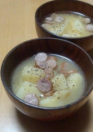 ポテトとウインナーお味噌汁～(≧▽≦)-レシピのメイン写真