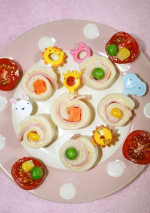 お弁当に♥可愛いワンポイントロールサンド-レシピのメイン写真