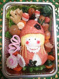 いなり寿司 赤ずきんちゃん キャラ弁-レシピのメイン写真