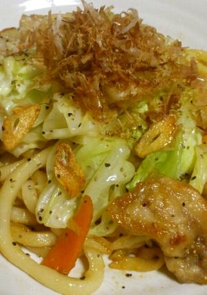 簡単♪キャベツたっぷり焼きうどん-レシピのメイン写真
