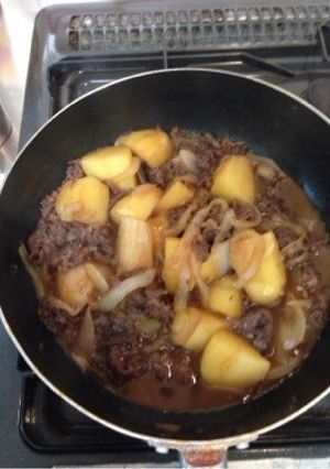 簡単フライパンで肉じゃが-レシピのメイン写真