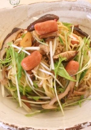 水菜のグリーンがさわやかなキノコのパスタ-レシピのメイン写真