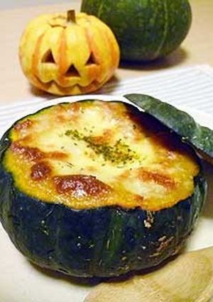 ハロウィンにピッタリ♪かぼちゃのグラタン-レシピのメイン写真