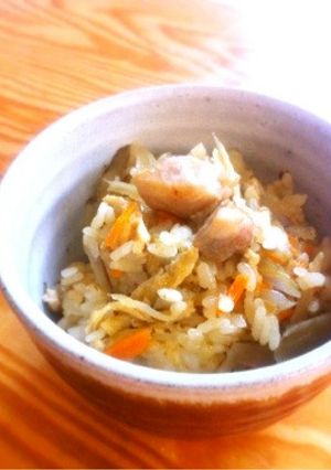 鶏肉とごぼうの炊き込みごはん-レシピのメイン写真