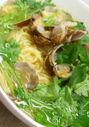 あさりと三つ葉の味噌ラーメン-レシピのメイン写真