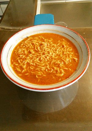 安い袋麺で激ウマピリ辛ラーメン！-レシピのメイン写真