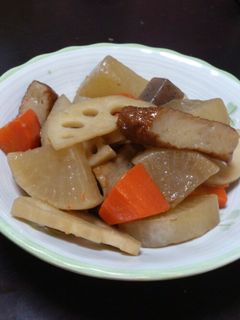 超簡単♪大根とさつま揚げのウマウマ煮物♪-レシピのメイン写真