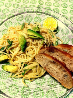 水菜とアボカドのすだちクリームパスタ-レシピのメイン写真