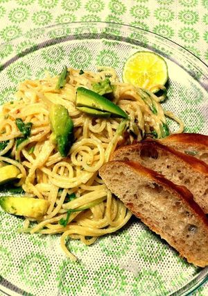 水菜とアボカドのすだちクリームパスタ-レシピのメイン写真