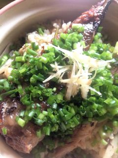 味噌漬け秋刀魚玄米混ぜご飯-レシピのメイン写真