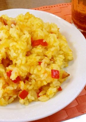 超簡単！目からも温まる♡赤い野菜のピラフ-レシピのメイン写真