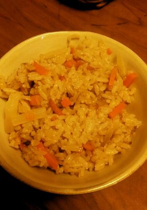簡単！常備野菜でほっこり炊き込みご飯♪-レシピのメイン写真