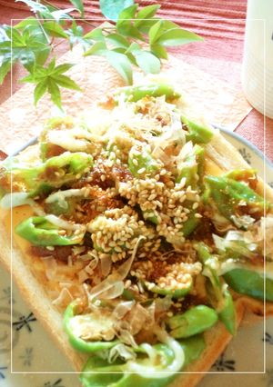 しし唐と醤油麹の胡麻風味トースト-レシピのメイン写真