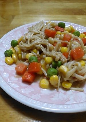 えのきとミックスベジタブルのバター醤油-レシピのメイン写真