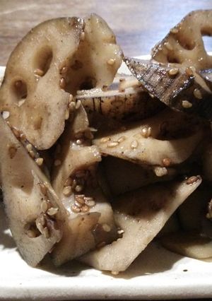 風邪に負けるな☆れんこんのゴマ炒め-レシピのメイン写真