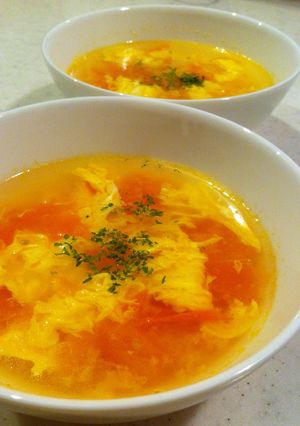 トマトと卵のスープ(西红柿鸡蛋汤)-レシピのメイン写真
