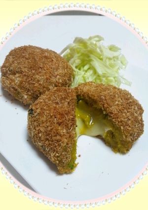 カマンベールチーズとカボチャのコロッケ-レシピのメイン写真