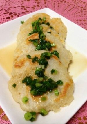 混ぜて焼くだけ☆れんこんもち-レシピのメイン写真