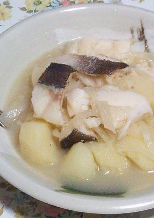 甘塩ダラジャガイモのスープ煮-レシピのメイン写真