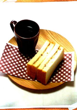 ハニークリームチーズとナッツのサンド-レシピのメイン写真