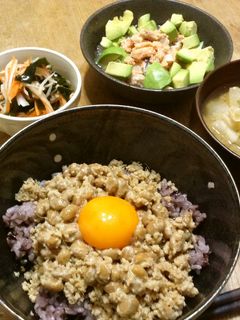 鶏そぼろ納豆丼-レシピのメイン写真