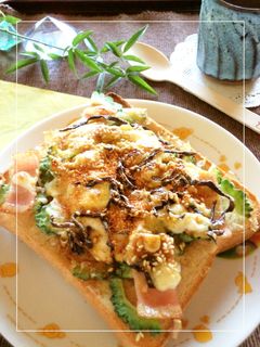 ゴーヤ×ベーコンの和カレートースト-レシピのメイン写真