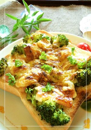 ブロッコリーのミルキーカレートースト-レシピのメイン写真