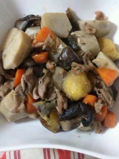 里芋と豚肉の煮物♪-レシピのメイン写真
