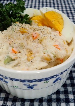 簡単！ちょっぴり甘めなポテトサラダ-レシピのメイン写真