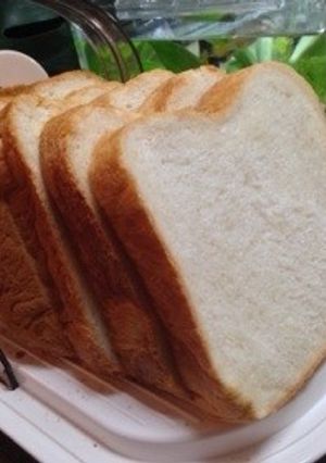 HBで♡あの金の食パンより甘くてモチモチ-レシピのメイン写真