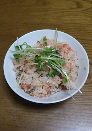 アンチエイジング☆鮭と大葉の混ぜごはん-レシピのメイン写真