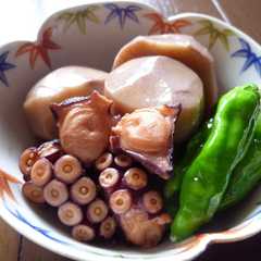 รูปของ タコと里芋のほっこり煮（＊＾▽＾＊）
