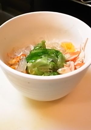 茹でレタスのエスニックサラダ-レシピのメイン写真