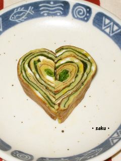 お弁当に♪彩きれいなほうれん草たまご焼き-レシピのメイン写真