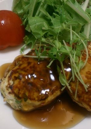 ひじき入り★ふわふわ豆腐ハンバーグ-レシピのメイン写真