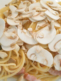 【豪華だけど簡単】きのこクリームパスタ-レシピのメイン写真