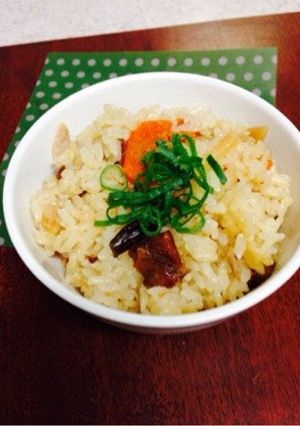 炊き込みご飯(簡単♡とり釜めし編)-レシピのメイン写真