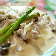 รูปของ 豚肉のサワークリーム煮