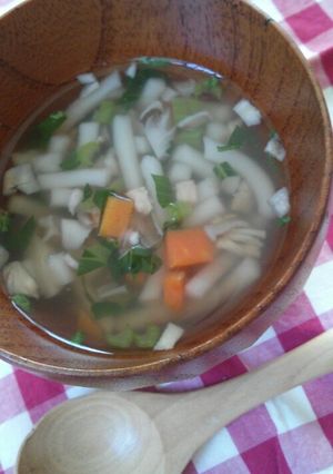 ＊離乳食＊中期から**鶏やさいうどん**-レシピのメイン写真