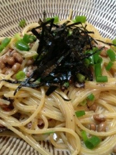 納豆パスタカルボナーラ仕立て-レシピのメイン写真