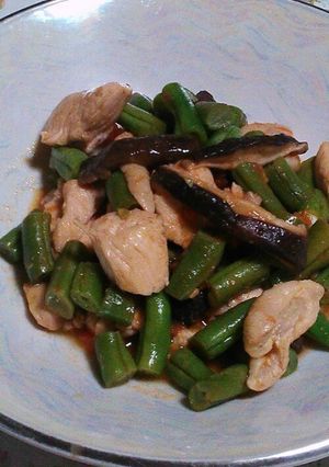 鶏胸肉とインゲン豆の炒め物-レシピのメイン写真